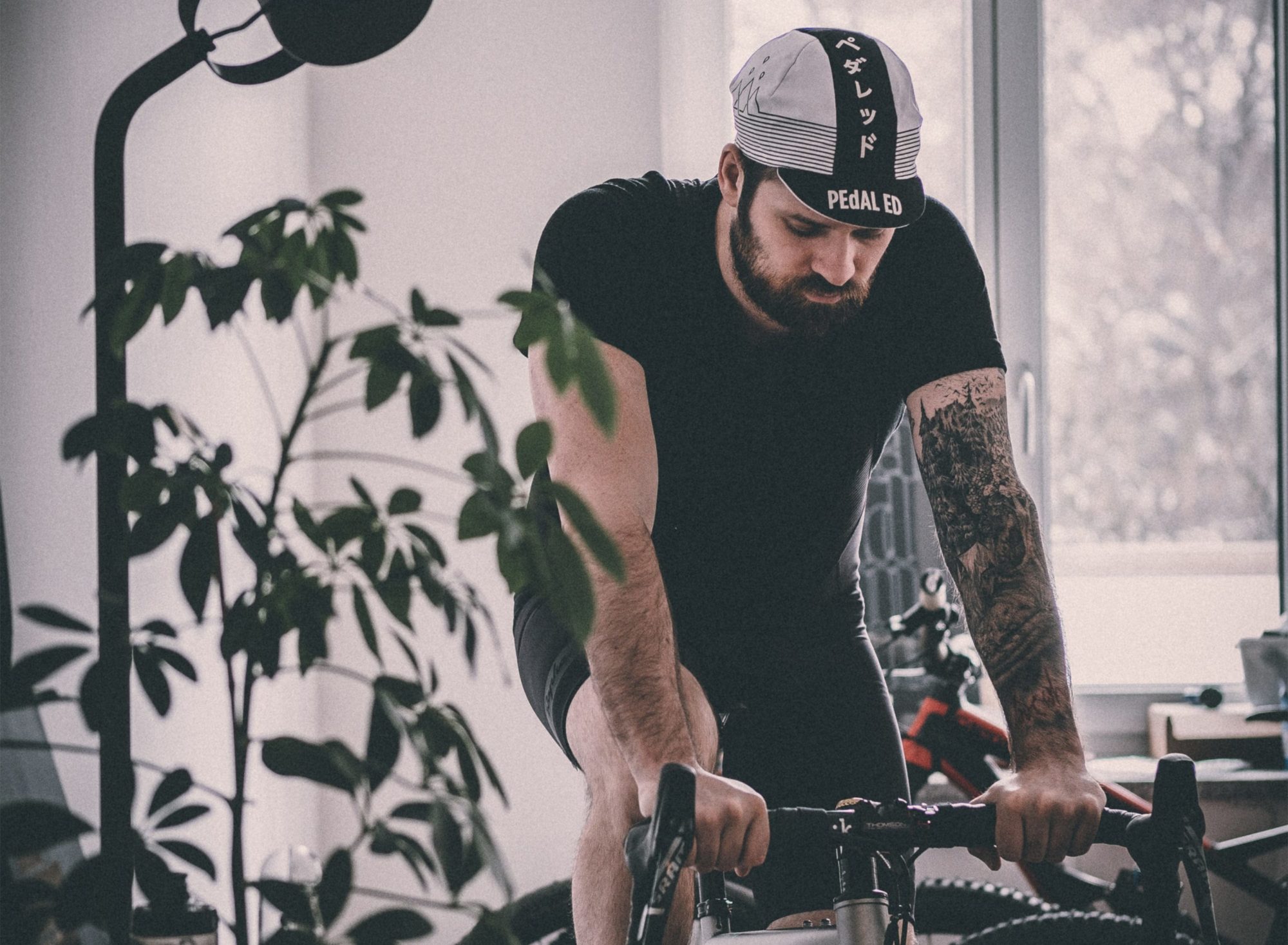 Allenamento sui rulli bici da corsa