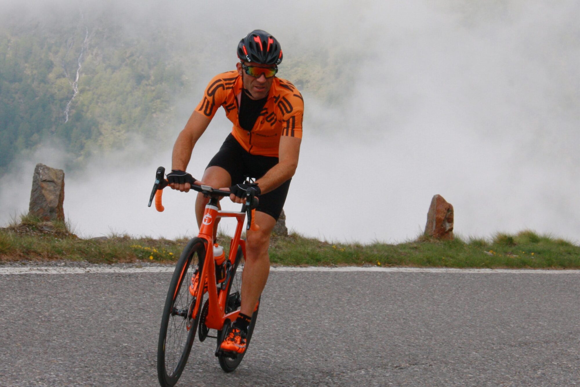Nuova maglietta per bici Hersh Como - abbigliamento ciclismo estivo